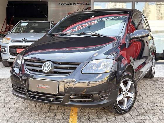 VOLKSWAGEN FOX 1.0 MI BLACKFOX 8V FLEX 4P MANUAL VOLKSWAGEN FOX 1.0 MI BLACKFOX 8V FLEX 4P MANUAL